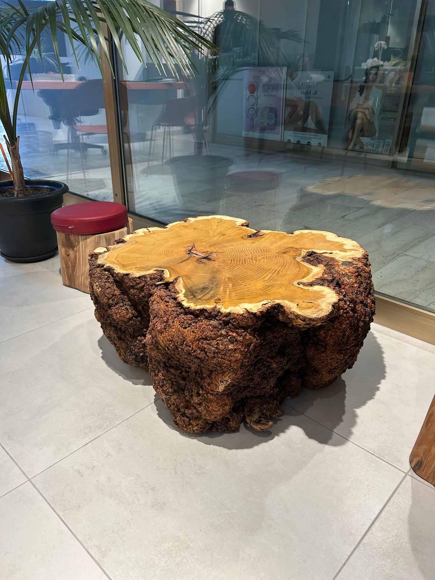 Mulberry table